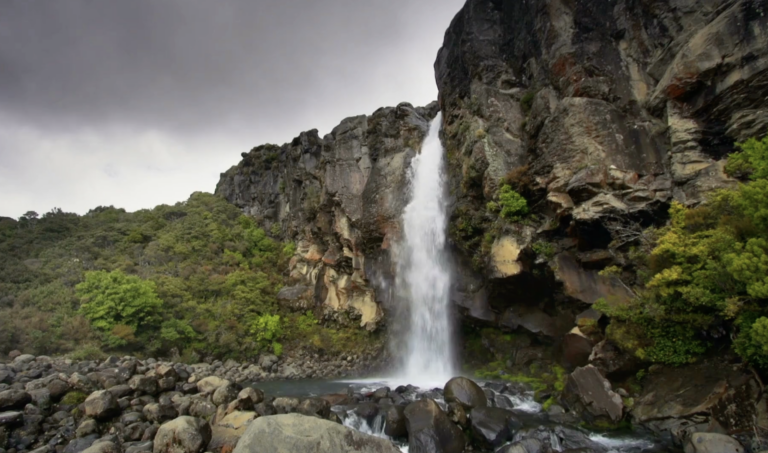 Taranaki falls